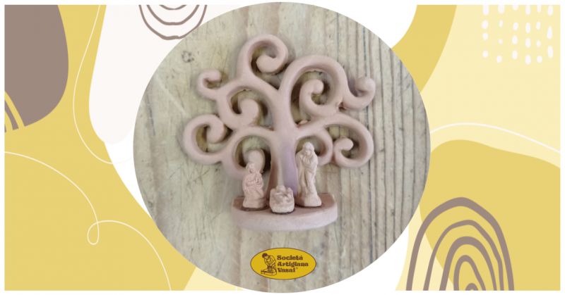 offerta vendita online mini presepe in terracotta calamitato con nativita albero della vita